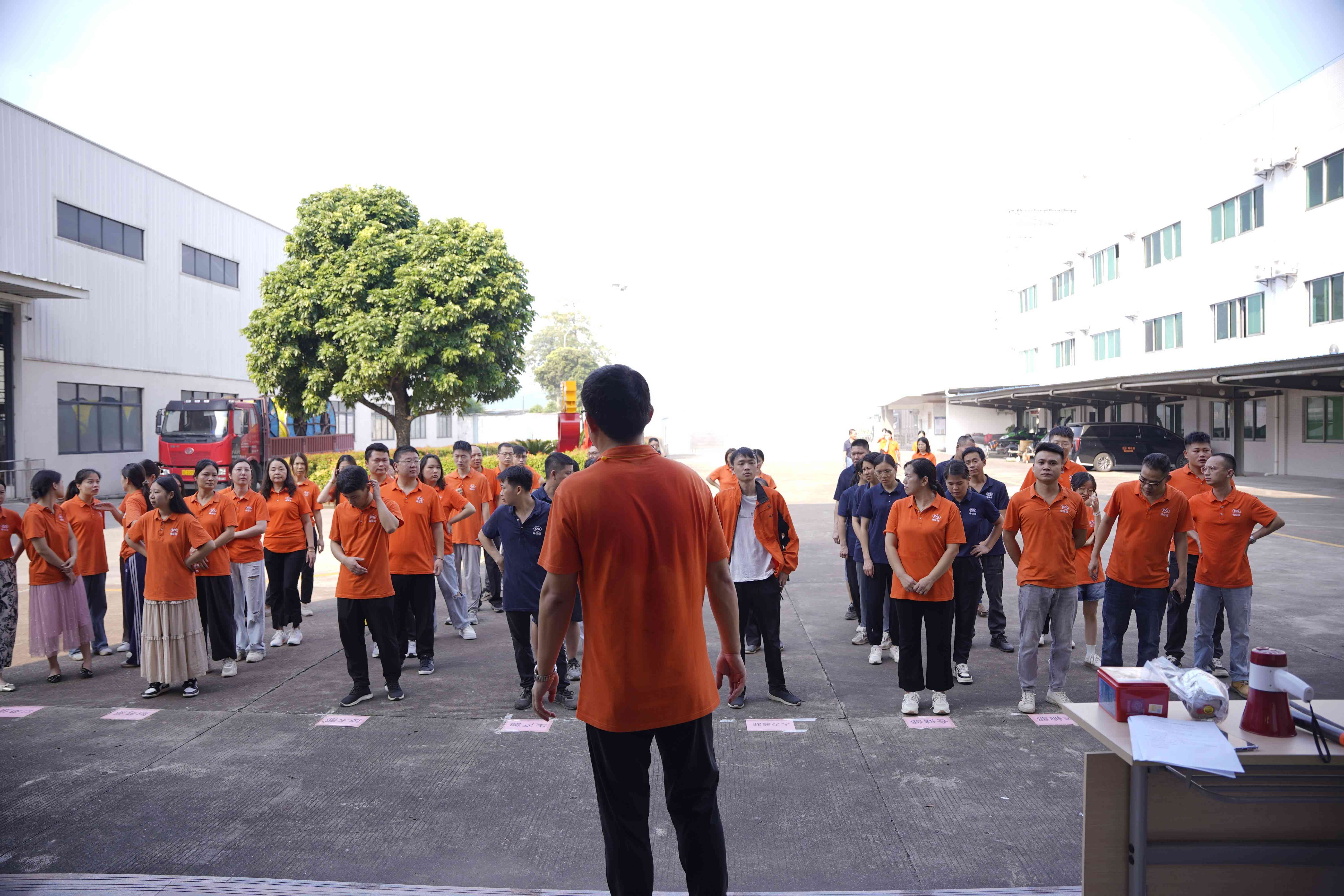 以练为战筑防线，防患未“燃”强意识