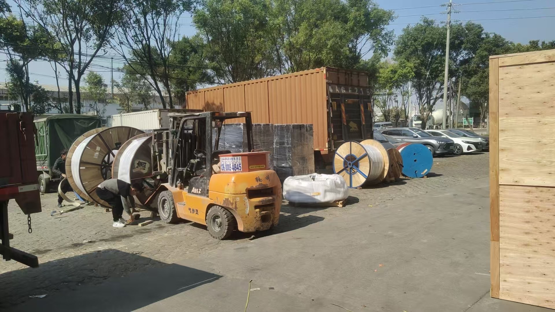 海外拓展新突破~快猫视频网站入口公司电缆产品出口非洲几内亚！